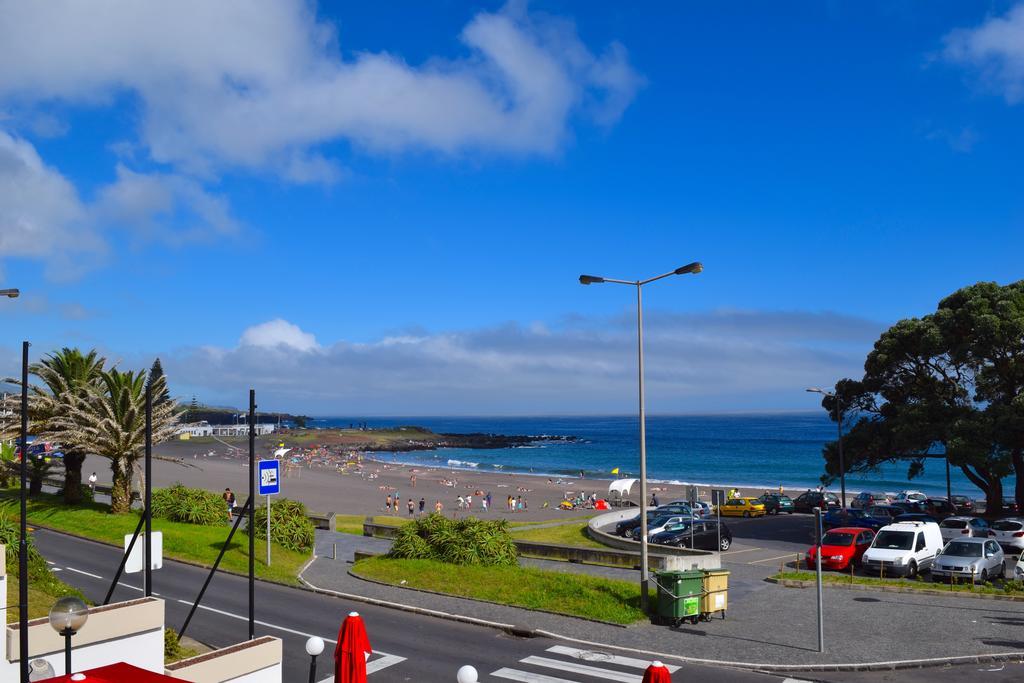 Beach Front House 蓬塔德尔加达 外观 照片